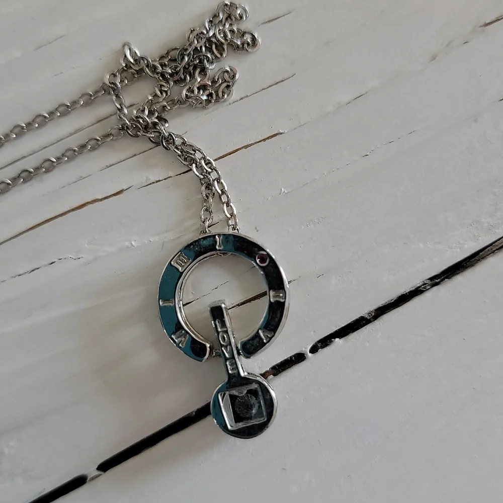 Necklace - Picture 3 of 4